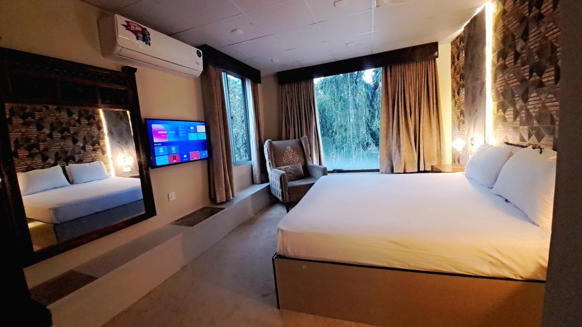 The Life Style Lodges Opp Centaurus Mall Islamabad Esterno foto